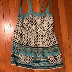 8 small tank tops